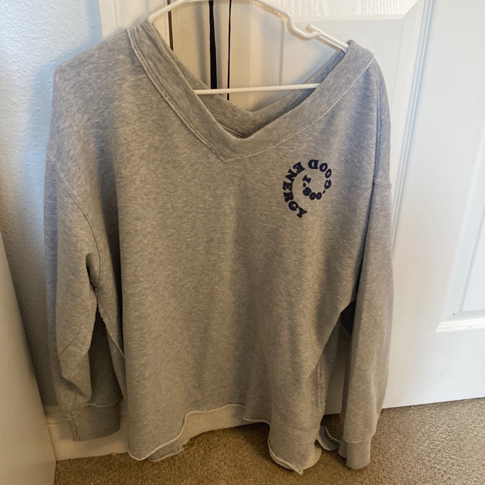 Aerie v neck